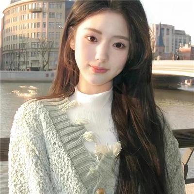 金发奇女